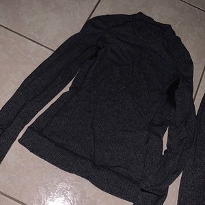 Long sleeve pullover lululemon